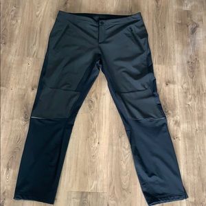 Lululemon men’s pant black size 40